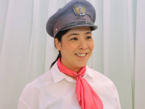 芸人そのこが自衛隊から芸人になった理由に感動 デビュー前のネタ動画がおもしろい Kininaru Jornal 芸人そのこが自衛隊から芸人になった理由に感動 デビュー前のネタ動画がおもしろい Kininaru Jornal