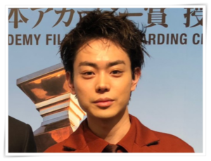 菅田将暉　鼻筋　プロテーゼ　鼻先高い　綺麗　いじった　不自然
