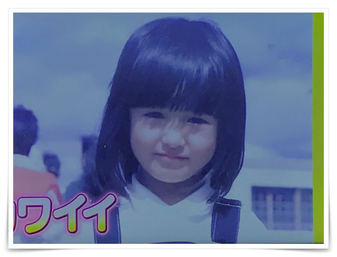 小松美羽の幼少期の画像