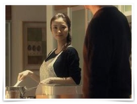 上戸彩の妊婦画像